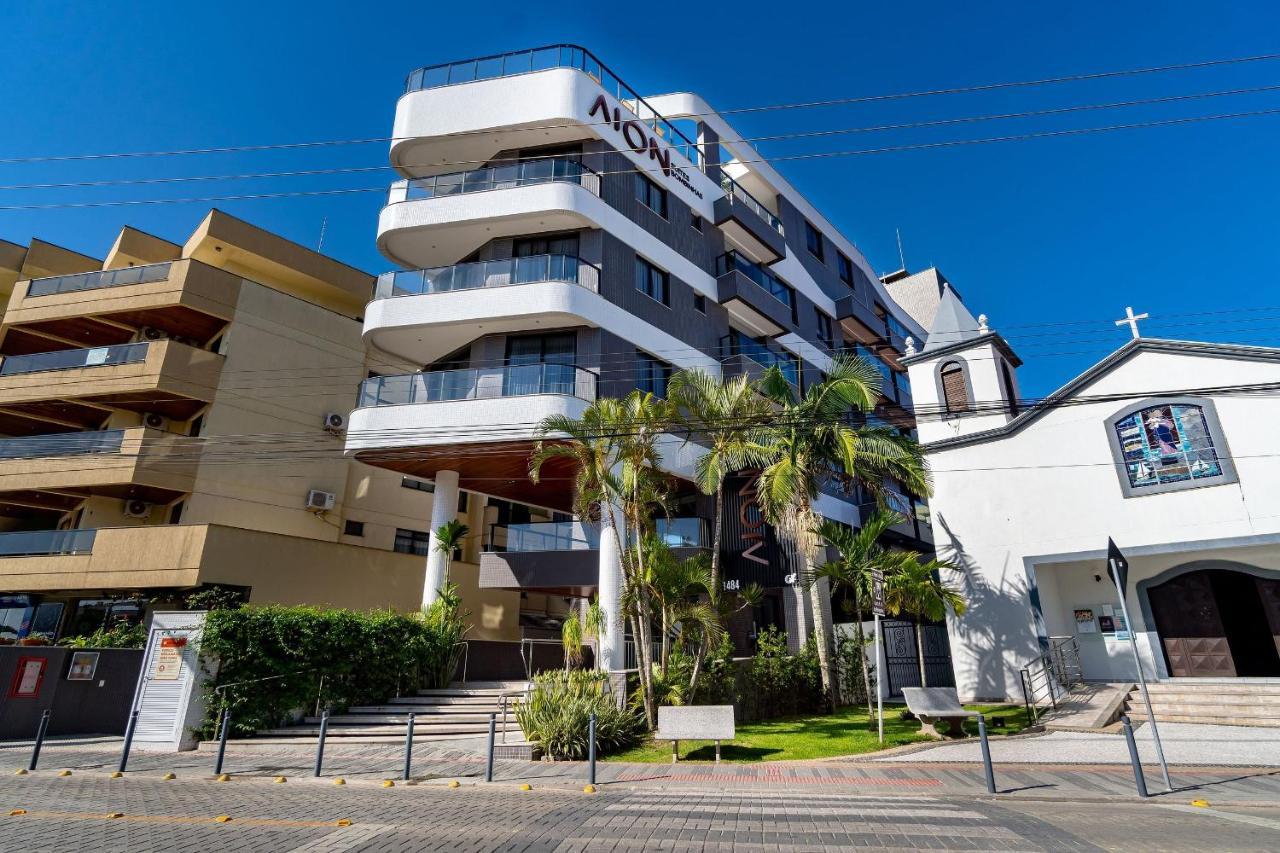 Aion Suites 204 - Compacto E Luxuoso Loft - Rooftop Com Piscina E Academia - A Poucos Passos Da Praia Bombinhas Εξωτερικό φωτογραφία